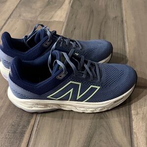 New Balance 860 Ladies Blue Running Shoes